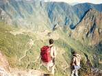 Depois de quase 40 km de trilhas pelas montanhas peruanas, a emoção de se chegar a Machu Picchu, no Peru (foto de Julho de 1990)